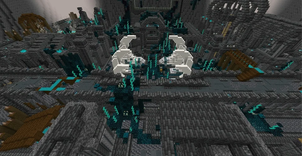 Screenshot: Custom dungeons: the Warden city and the copper dungeon, which you can teleport to with /rtp